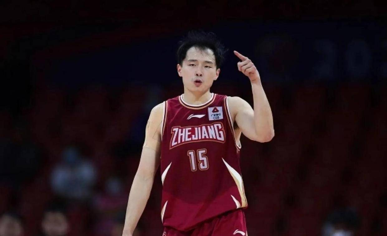 包含浙江男篮强势崛起，突破瓶颈取得历史性胜利的词条