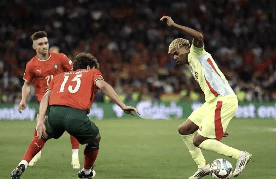 包含葡萄牙队主场逼平对手，保持不败势头的词条