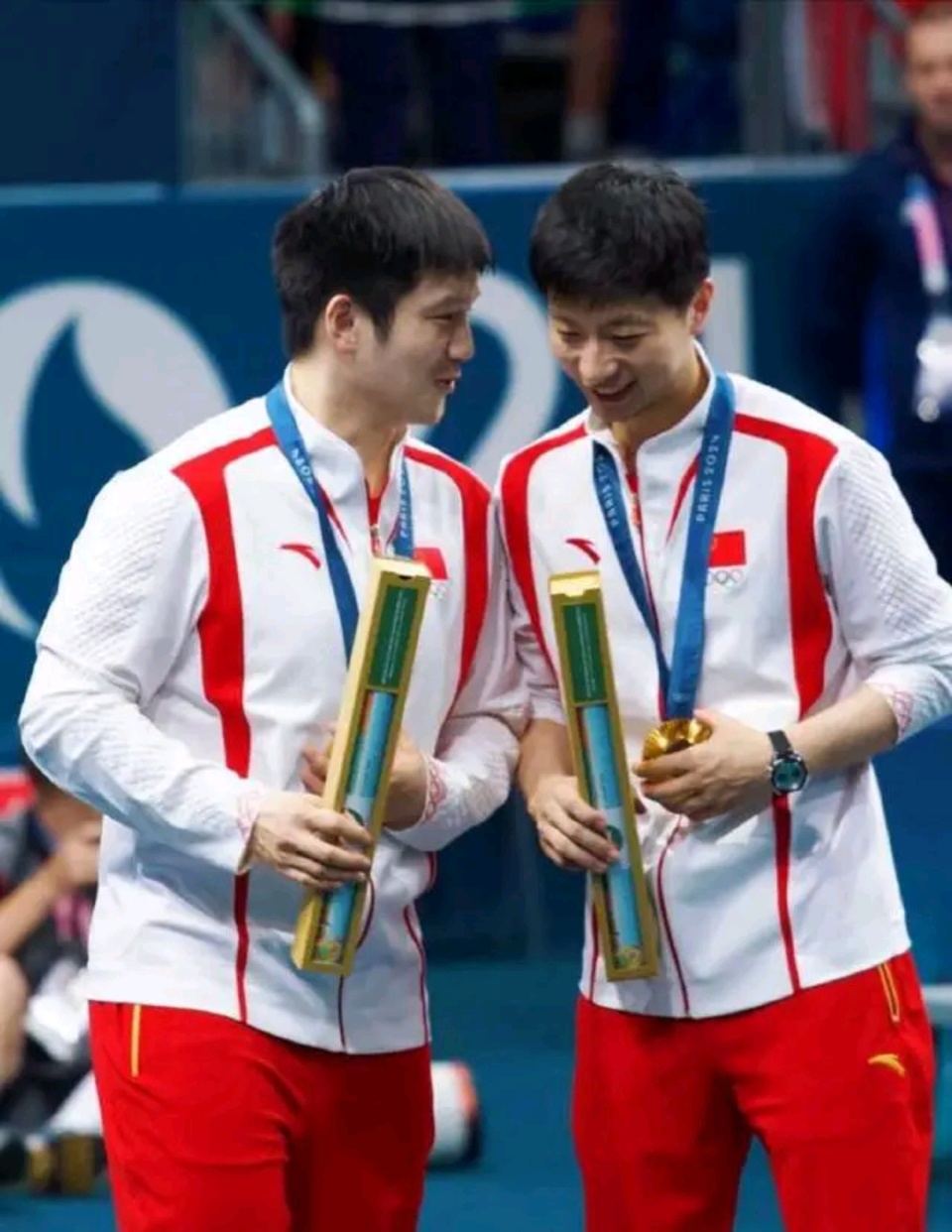 包含中国乒乓球队碾压波兰乒乓球队，马龙打破历史纪录的词条