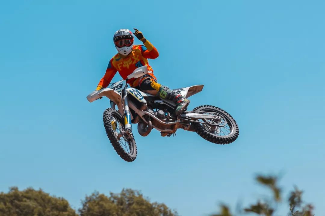 九游娱乐网页-瑞士军团大获全胜，一路狂飙晋级的简单介绍