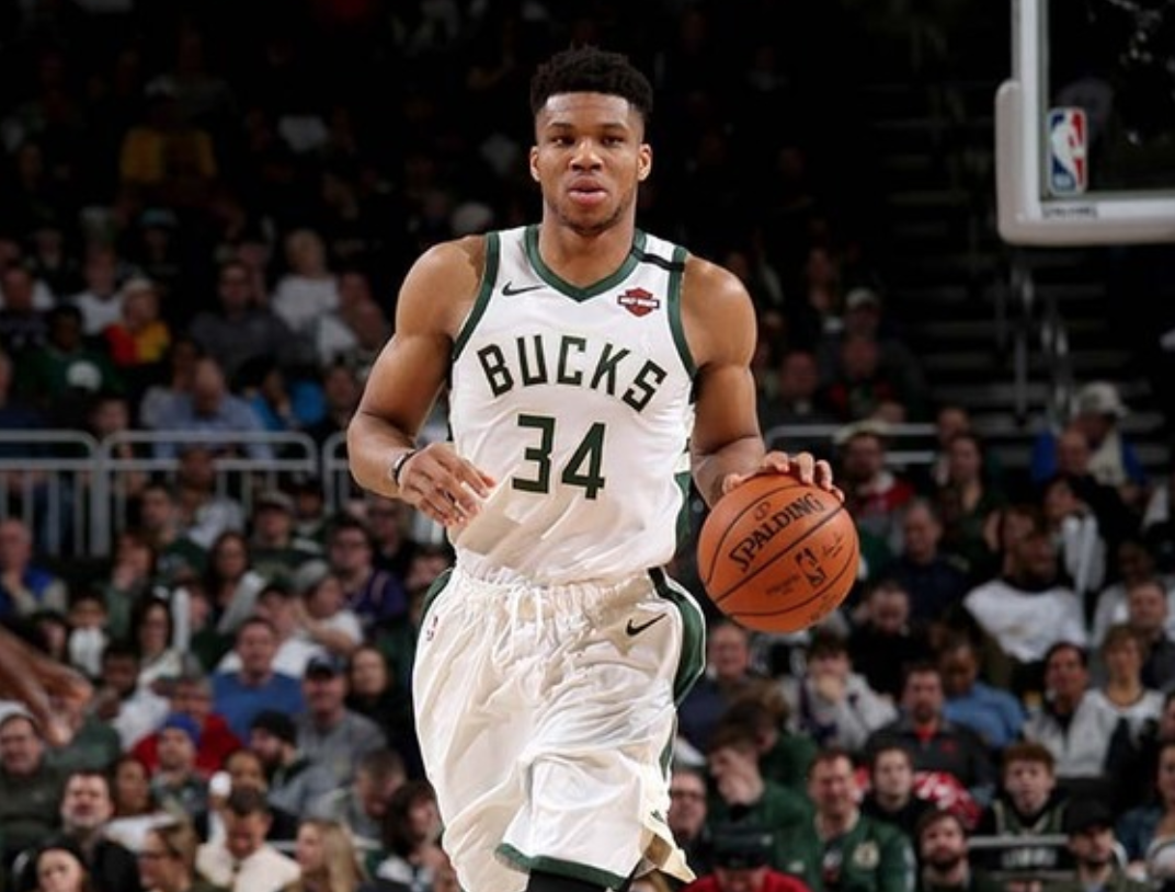 国王轻取山东队，字母哥惊艳四座的简单介绍