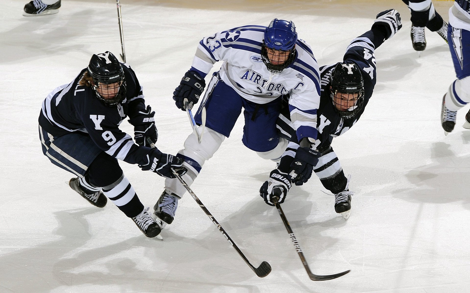 铁壁之下，奥利维耶如何用防守艺术在巴黎对阵喀麦隆的较量中锁死对手