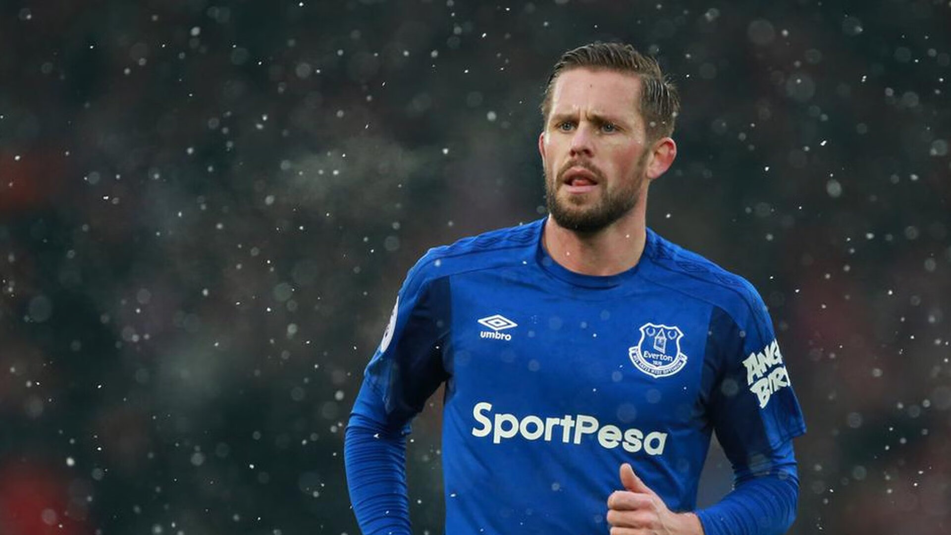 年度焦点之战之夜，库里如何以攻防转换核心改写比赛逻辑