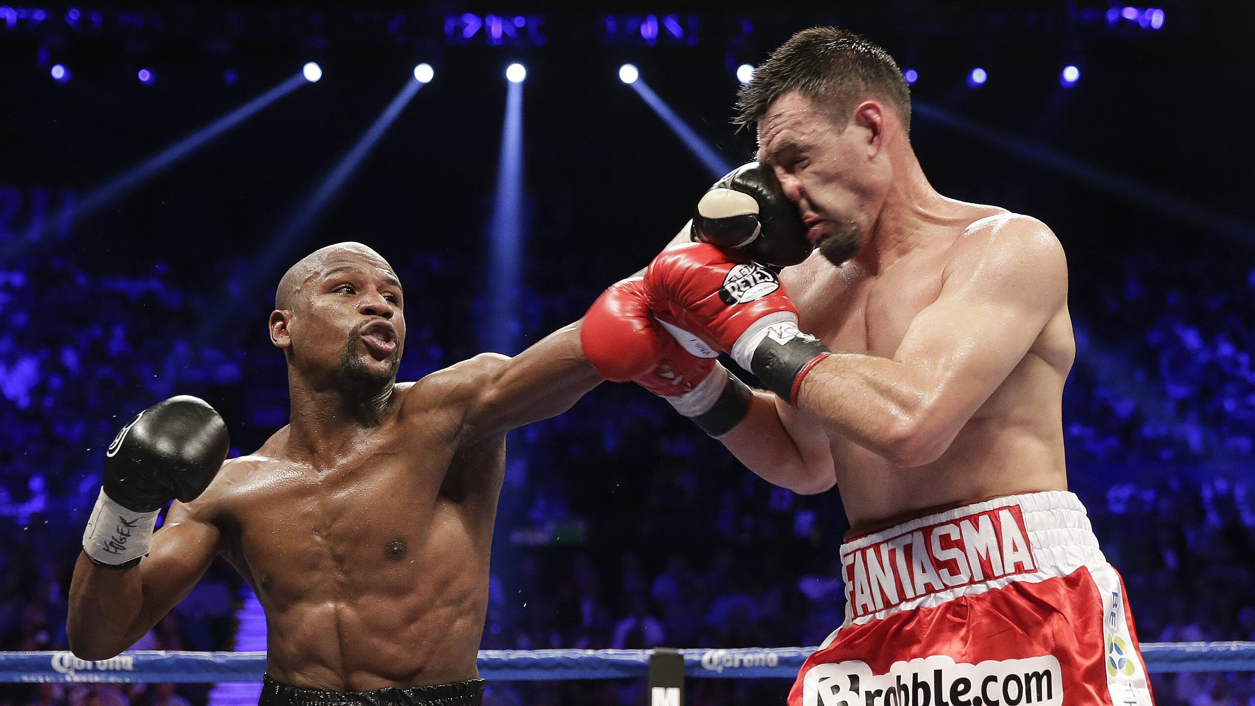 九游娱乐网页-孤骑破局，诺里斯扛旗，阿斯顿马丁如何上演对迈凯伦的绝地翻盘